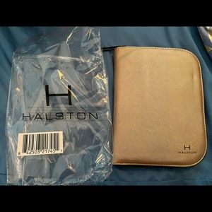 Halston jewelry travel case